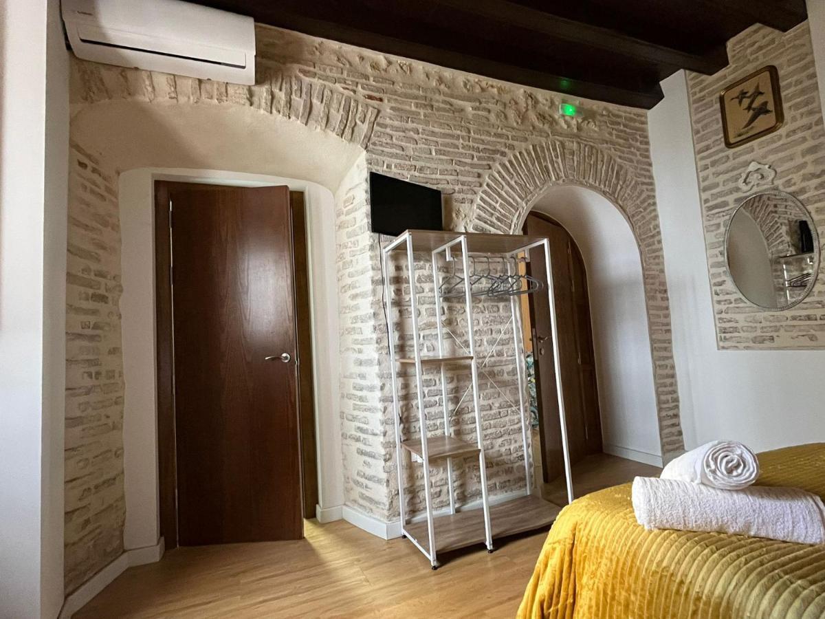 Clarisas Suites 카르모나 외부 사진