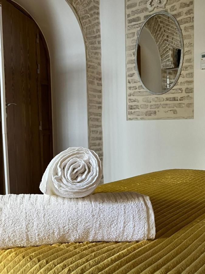 Clarisas Suites 카르모나 외부 사진